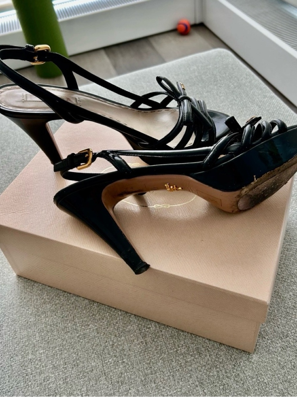 Prada Black Heels with Bow Detail - Picture 2 of 4